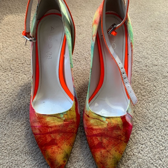 Aldo rainbow splash heels - Picture 3 of 5